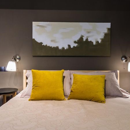 شقة Moma, Contemporary Design At Old Tbilisi. Perfect Location المظهر الخارجي الصورة